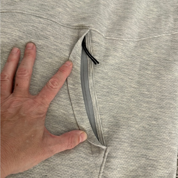 NWT All in Motion Men’s Light Gray Zip-Up Sweater Size XXL/XL - Picture 5 of 8